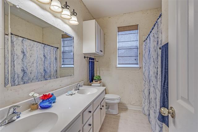 Building Photo - 2248 Amy Ln