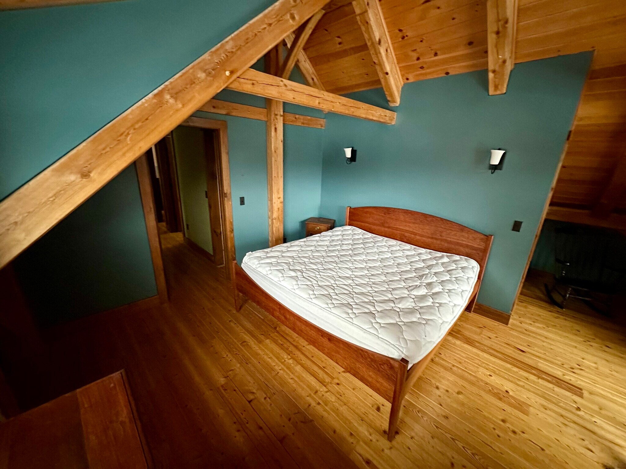 Building Photo - 475 Black Bear Holw