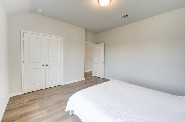 Building Photo - 12202 Bell County Ct