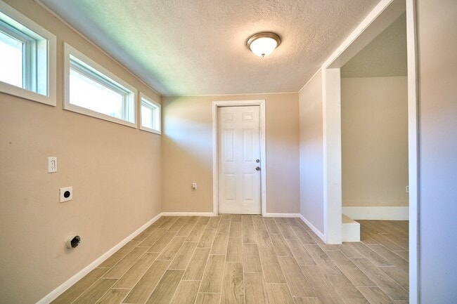 Building Photo - 7214 Westbranch Dr