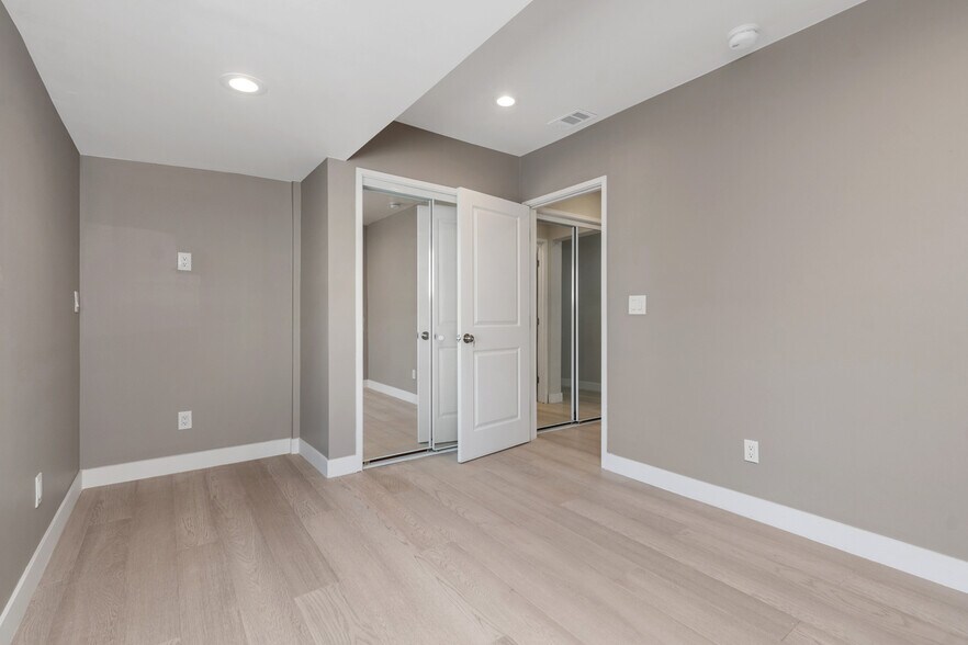 Building Photo - 4769 E Malta St