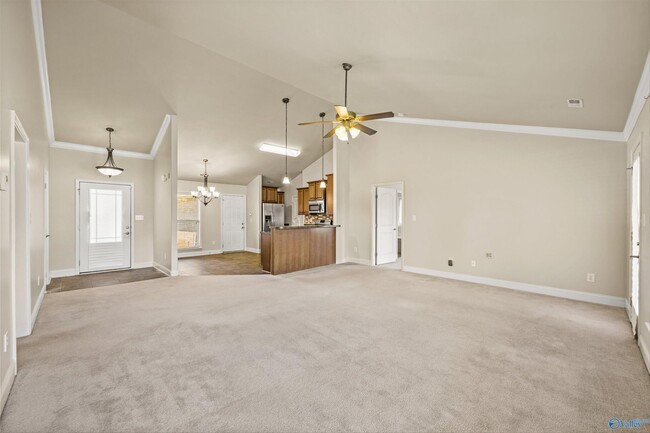 Building Photo - 104 Grantham Cir