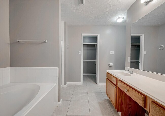 Building Photo - 3623 Campfield Ct