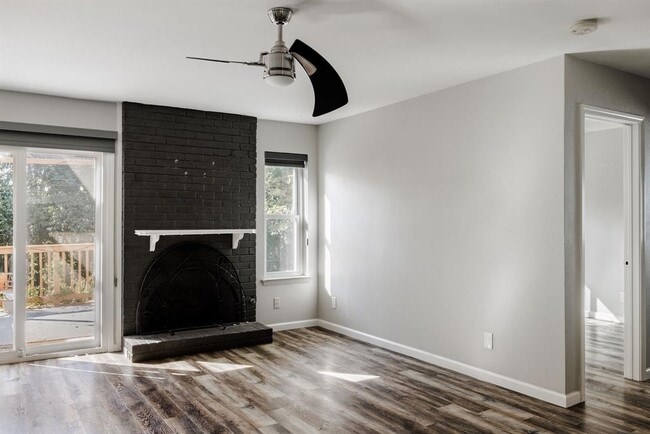 Building Photo - 6101 London Dr