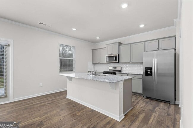 Building Photo - 5370 Swan Ln