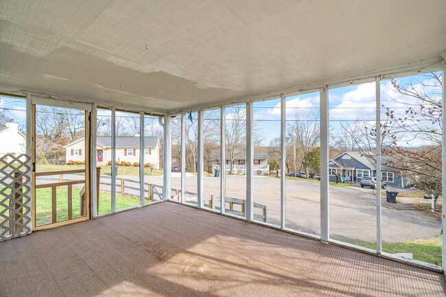 Building Photo - 5712 Walden Woods Ct NW