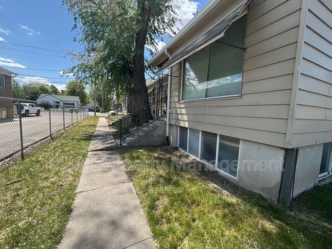 Building Photo - 732 Wasatch St.