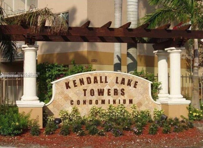 Building Photo - 15221 SW 80th St