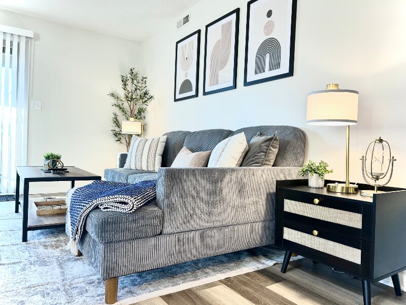 Building Photo - 174 Turnwood Ln