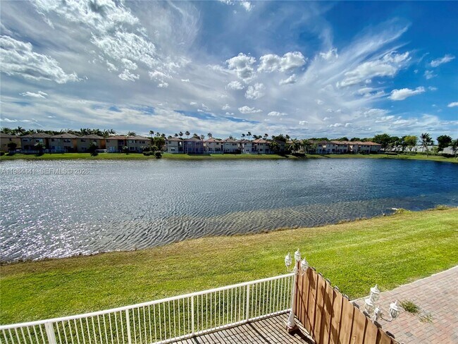 Building Photo - 11522 NW 69th Terrace