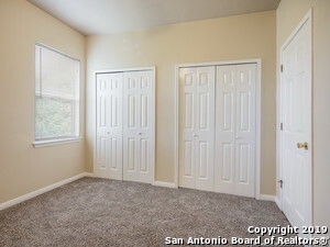 Building Photo - 530 Dukeway Dr