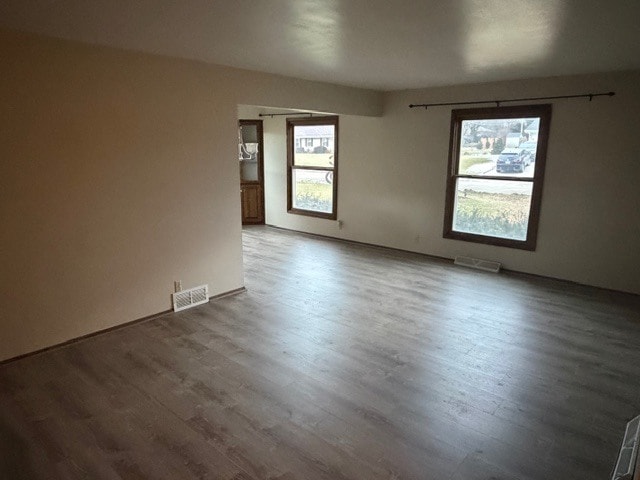 Building Photo - 2215 De Carlin Dr