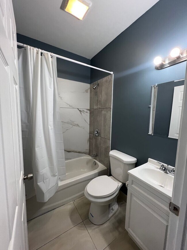 Building Photo - 2020 McCulloh St