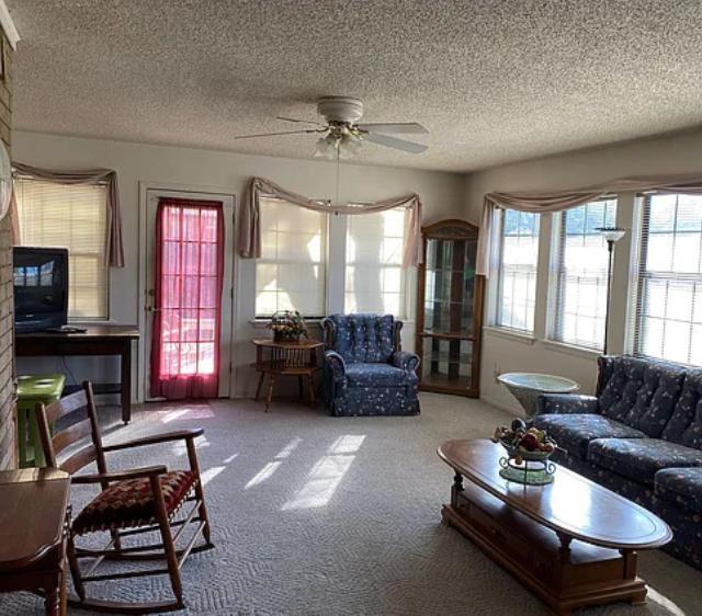 Building Photo - 2022 S High St