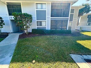 Building Photo - 9703 Hammocks Blvd