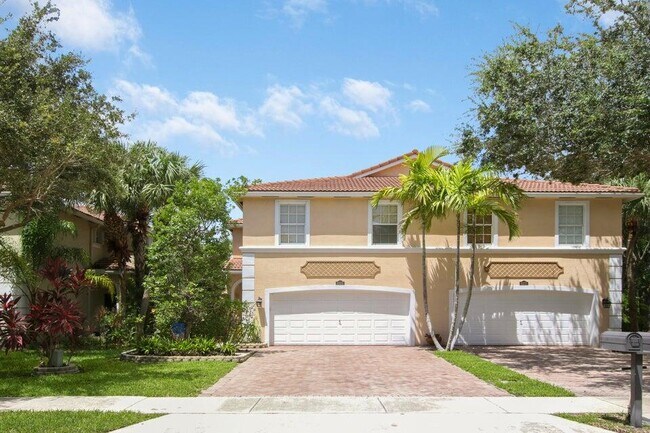 Primary Photo - 9205 Villa Palma Ln