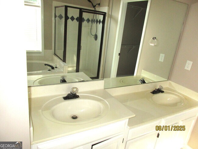Building Photo - 6972 Harbor Town Way