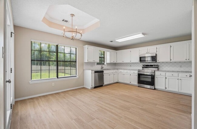 Building Photo - 2708 Azure Hills Dr