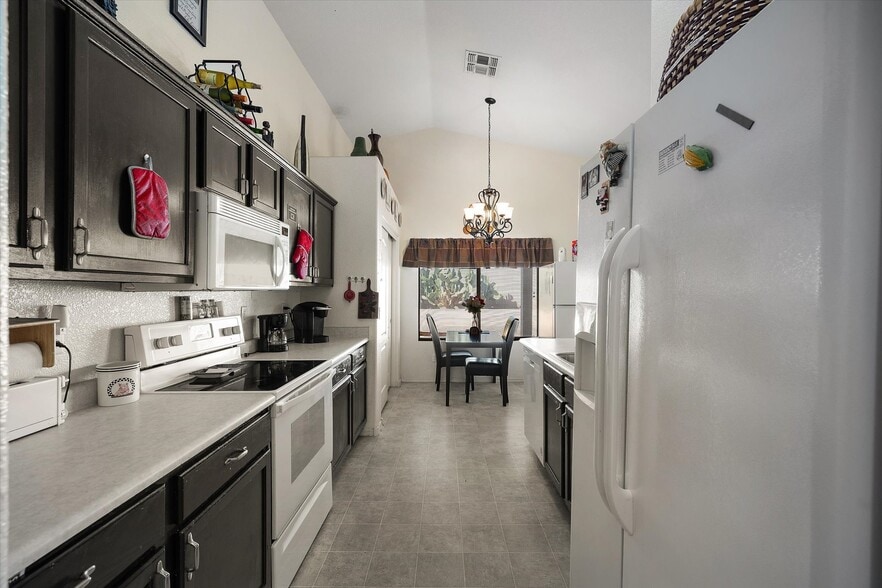 Building Photo - 7646 E Covina St