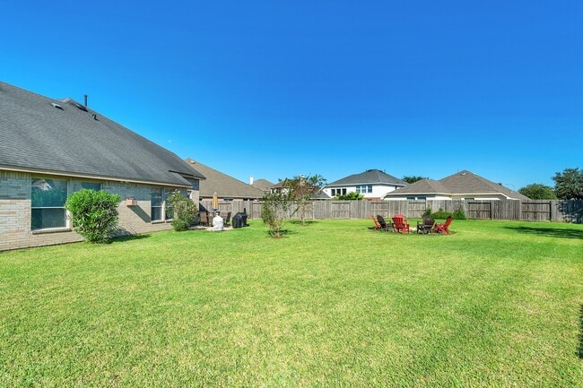 Building Photo - 16222 Wilmington Park Ln