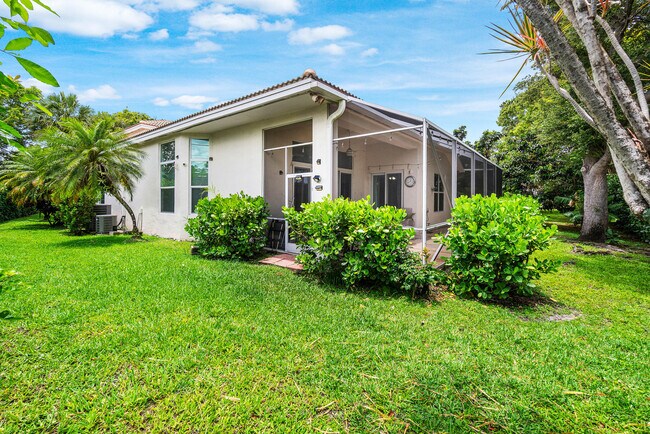 Building Photo - 7087 NW 78th Pl
