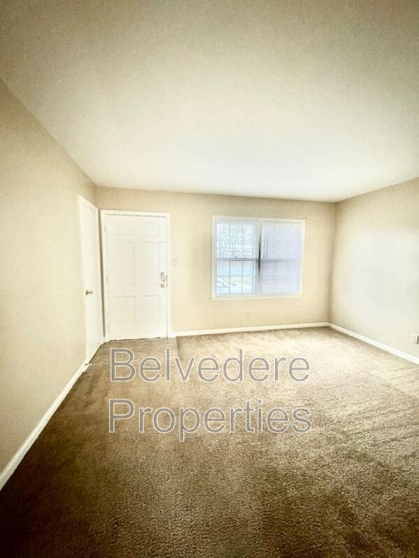 Building Photo - 2503 Vanstory St