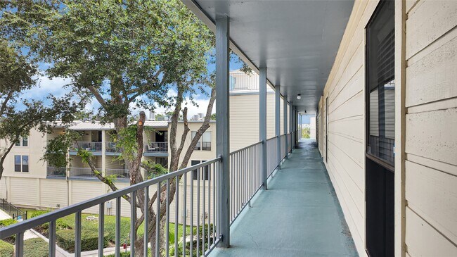Building Photo - 4001 E NASA Pkwy