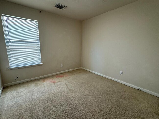 Building Photo - 16143 Cole Bridge Ln