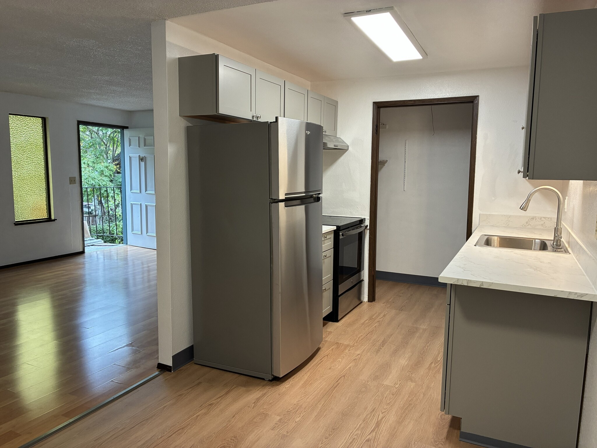 Building Photo - 4730 SE 69th Ave