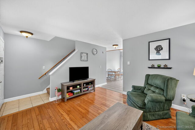 Building Photo - 1 Abbott Rd