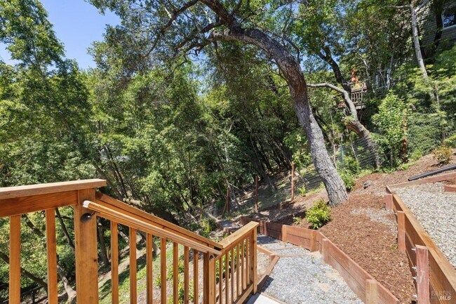 Building Photo - Newly Renovated Ross Four Bedroom & Three Bathroom Home on 1/2 acre with AC and Views