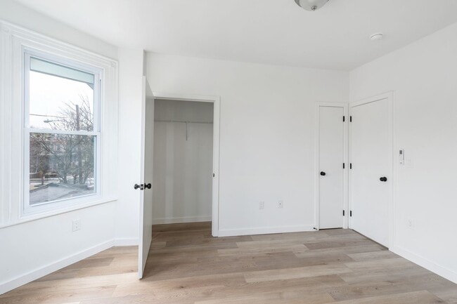 Building Photo - 5758 Spruce St