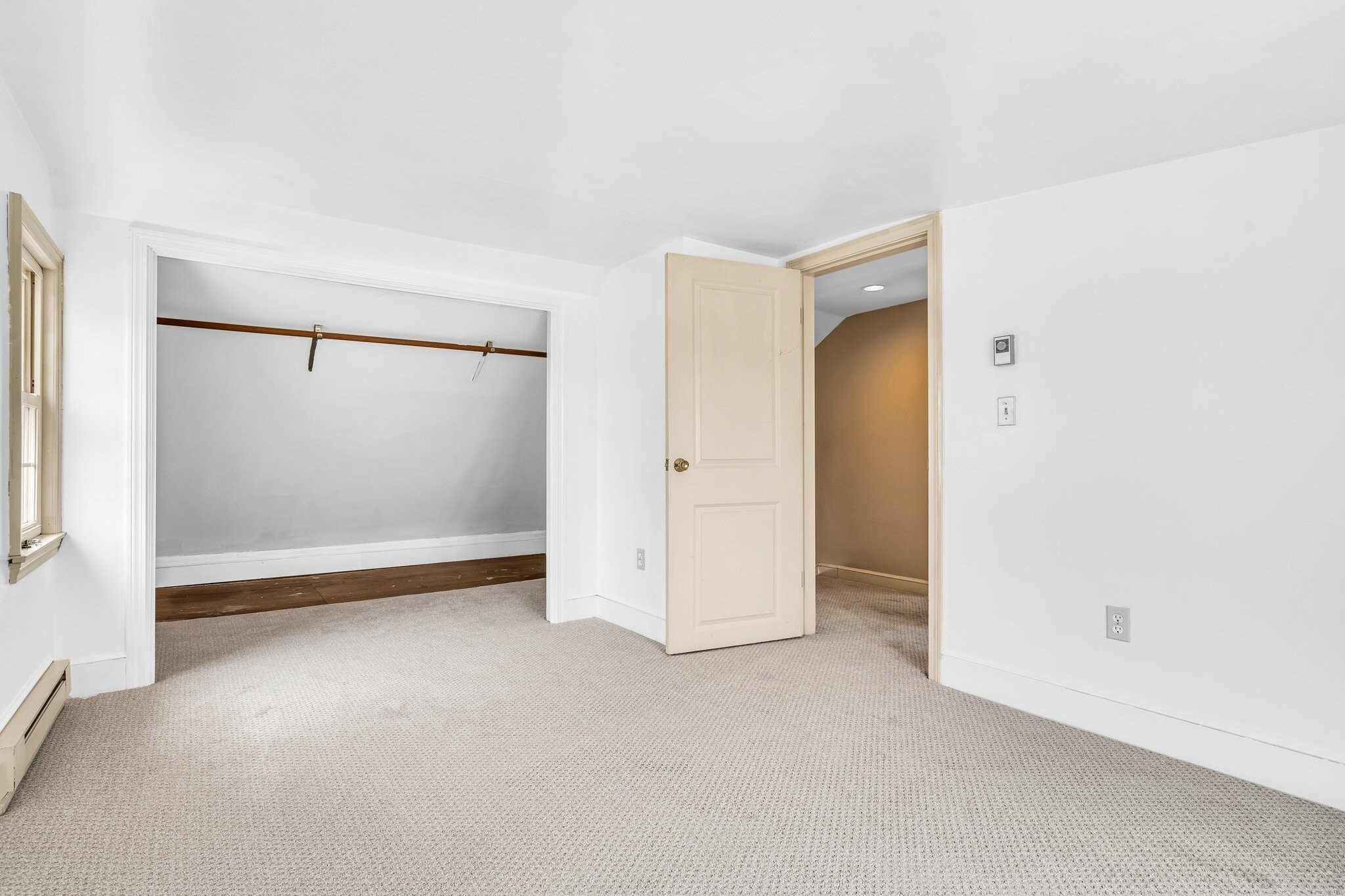 Building Photo - 12 Lee Ave