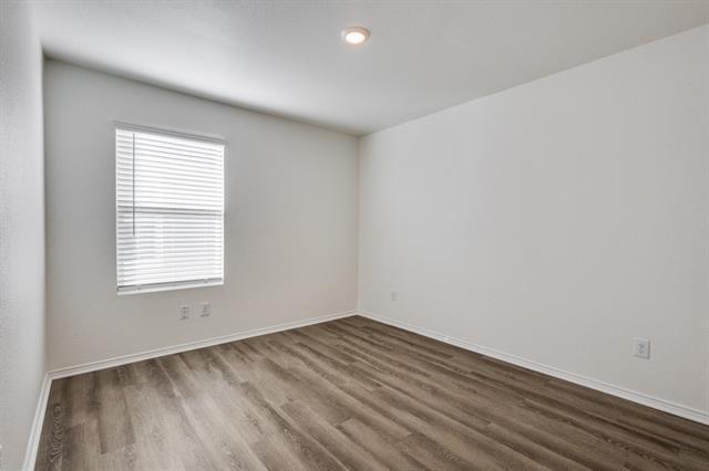 Building Photo - 3612 Kinglet Ct