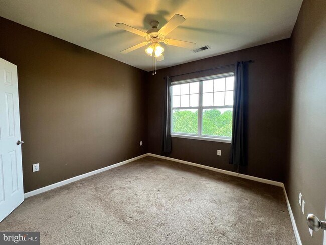 Building Photo - 13501 Derry Glen Ct