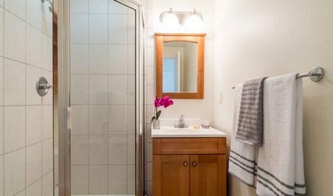 Building Photo - 2 Bed, 2.5 Bath Townhouse with 330+ Sq Ft ...