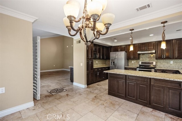 Building Photo - 5011 Duverney