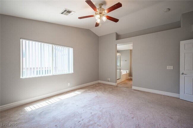 Building Photo - 211 Wicked Wedge Way