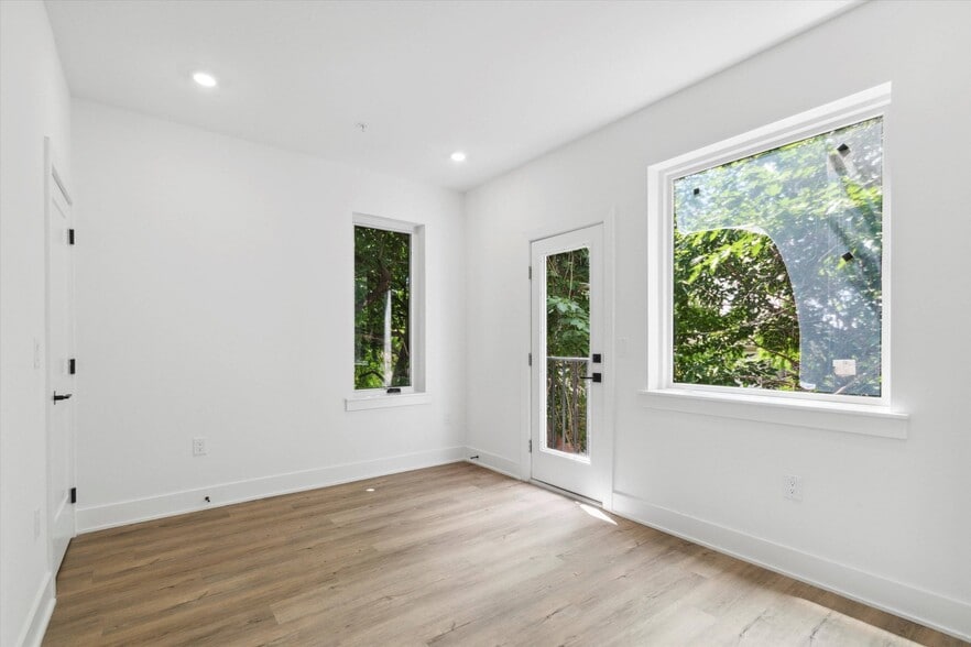 Building Photo - 1834 N 18th St