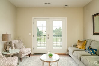 2BR, 2BA - 1049SF - Harmony Ridge Apartments