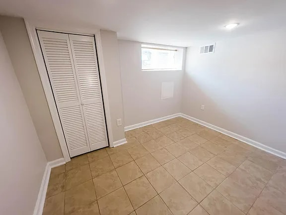 Building Photo - 721 S Milton Ave