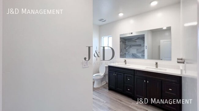 Building Photo - 1134-1148 FRESNO STREET-4/3