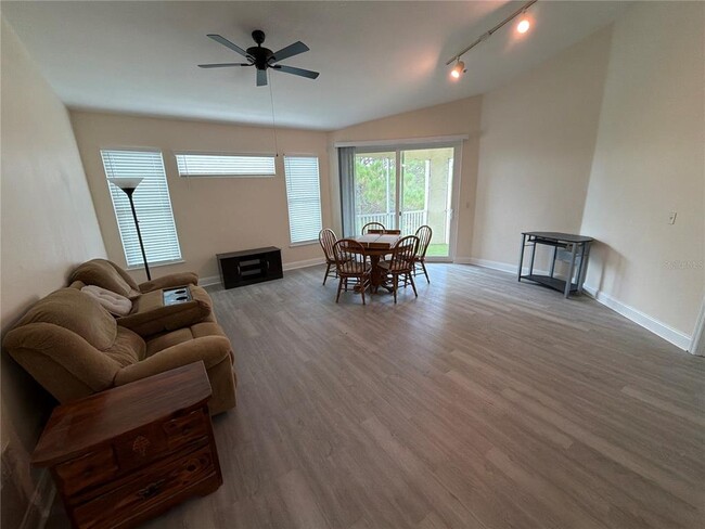 Building Photo - 8815 Dunes Ct
