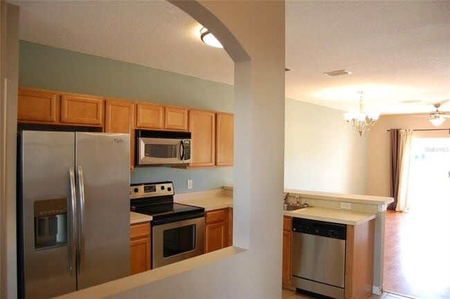 Building Photo - 423 Wilton Cir