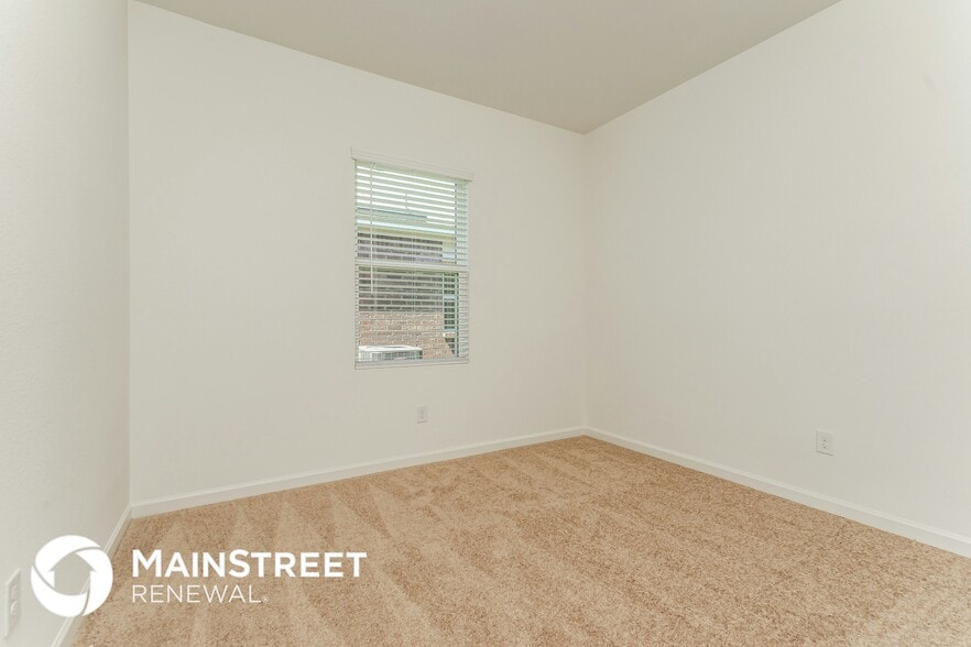 Building Photo - 436 Canoe Way