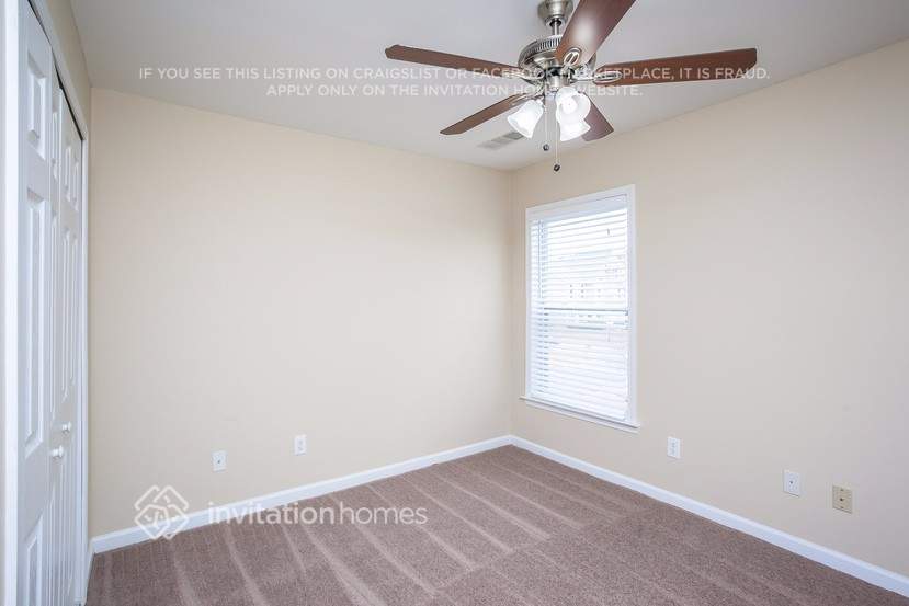 Building Photo - 4392 Walforde Blvd