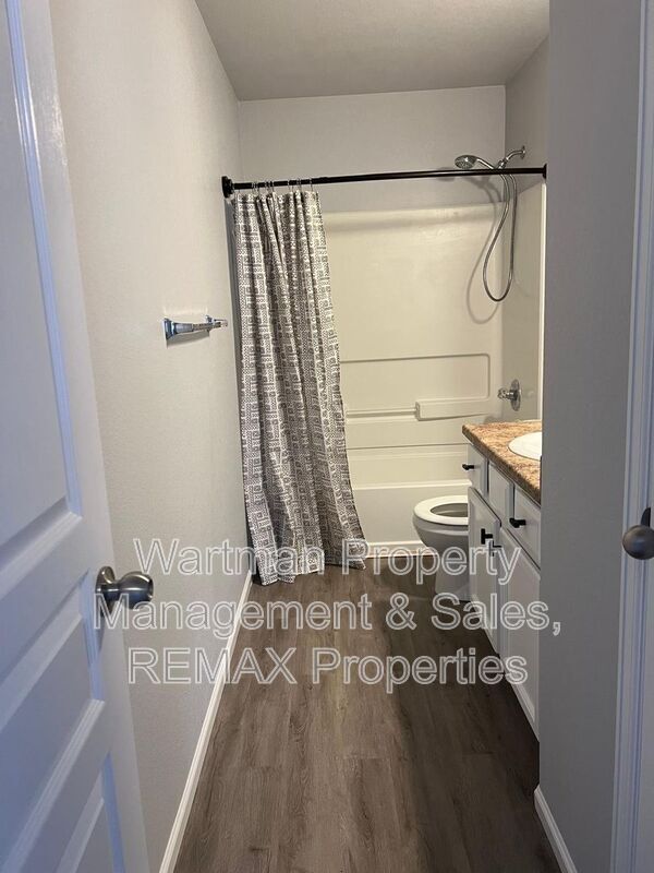 Building Photo - 213 Audubon Dr