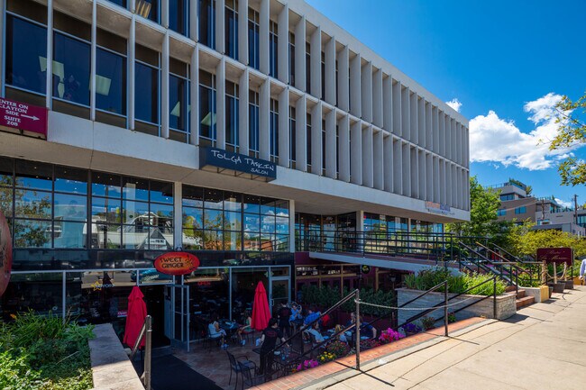 Building Photo - 400 Clayton St