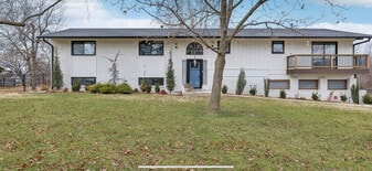 Building Photo - 8700 S Union Ave