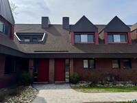 Building Photo - 112 Montoya Dr